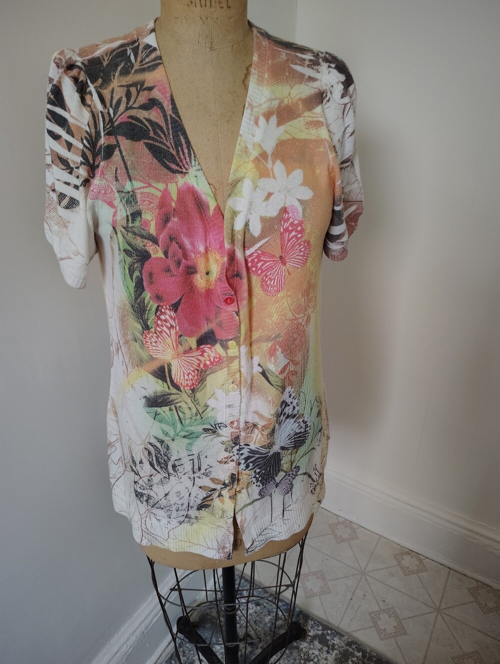 Floral Butterfly V-Neck Button Cardigan - Pink, Peach, Green